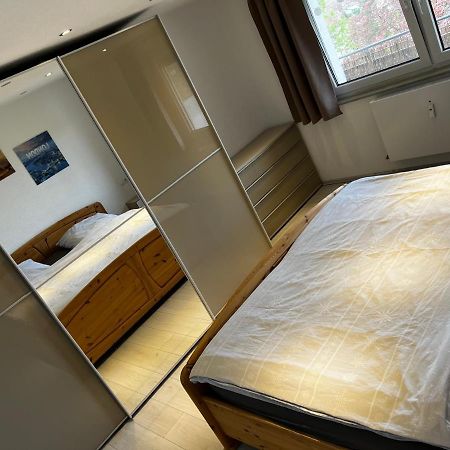 Moderne Wohnung Mit Bergblick Friedrichshafen Bagian luar foto